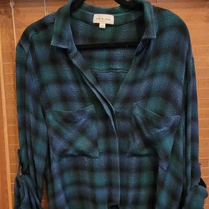 Cloth & Stone Button down tie waist collar plaid shirt Size XL